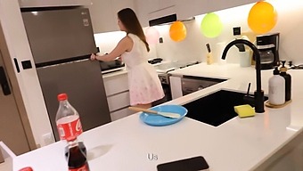 I Had A Friendly Fuck With My Friend’s Mom In Her House After His Birthday.